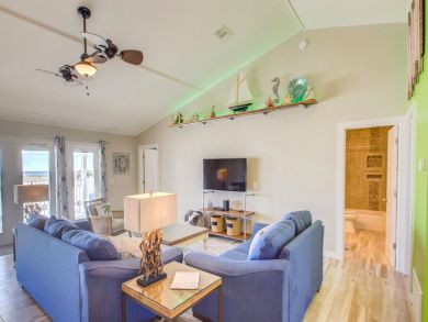 Pensacola Beach Home 936666