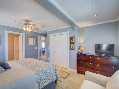 Pensacola Beach Home 936666