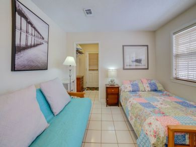 Pensacola Beach Home 936668