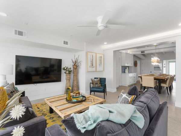 Pensacola Beach Four Bedroom Vacation Cottage - additional view, photo 3