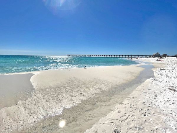 Pensacola Beach Four Bedroom Vacation Cottage