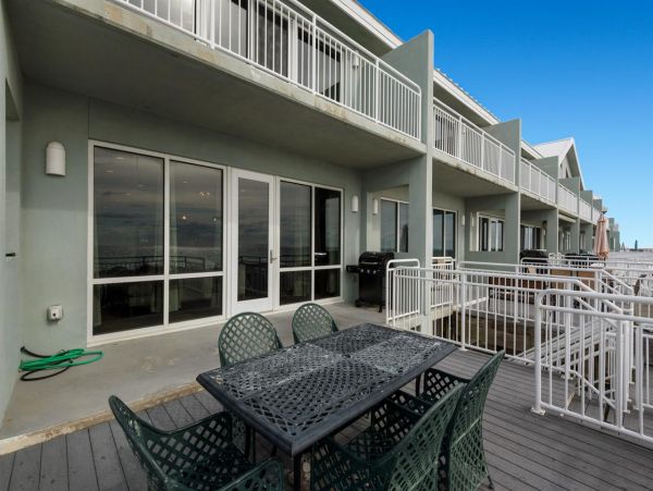 Pensacola Beach Vacation Condo Four Bedroom  Gulf Front