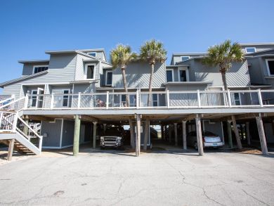 Pensacola Beach Home 936680