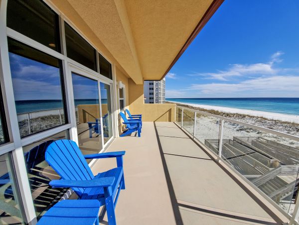 Stay in Style in this Pensacola Beach Vacation Rental