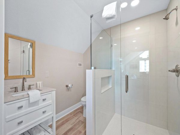 Finest 10 Bedroom Vacation Rental in Pensacola Beach