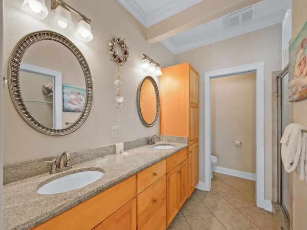 Finest 10 Bedroom Vacation Rental in Pensacola Beach
