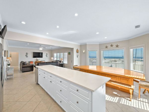 Finest 10 Bedroom Vacation Rental in Pensacola Beach