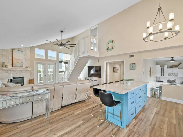 Pensacola Vacation Rental Pool Home 4 Bedrooms Sleeps 12 Guests