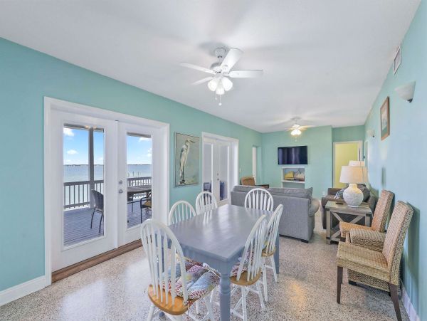 Spacious Home with Pool, Kayaks, and Stunning Views of Santa Rosa Sound