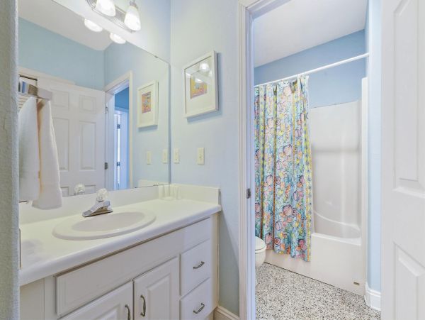 Spacious Home with Pool, Kayaks, and Stunning Views of Santa Rosa Sound