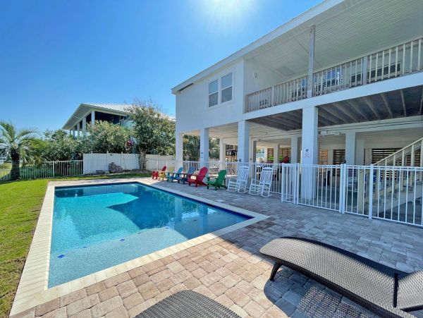 Spacious Home with Pool, Kayaks, and Stunning Views of Santa Rosa Sound
