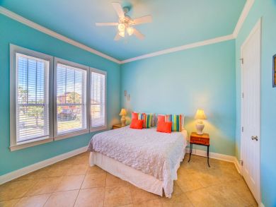 Pensacola Beach Home 936704