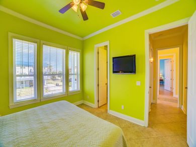 Pensacola Beach Home 936704