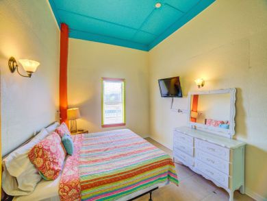 Pensacola Beach Home 936704