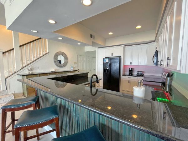 Gulf Front Pensacola Vacation Condo