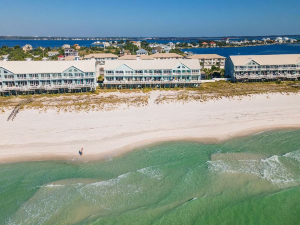 Gulf Front Pensacola Vacation Condo