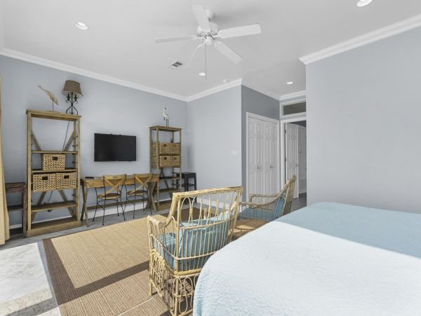 Gulf Front Pensacola Vacation Condo