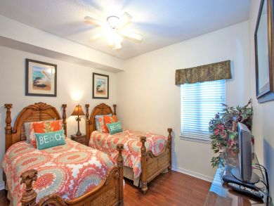 Pensacola Beach Condo 936708