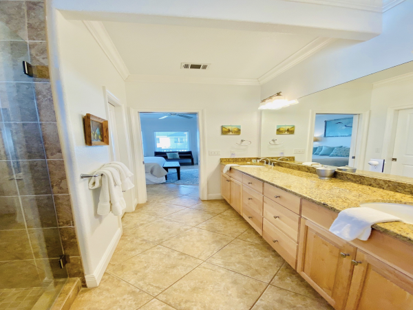 The Largest Beach House in The Area Book Early!