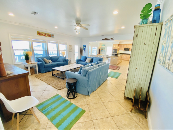 The Largest Beach House in The Area Book Early!