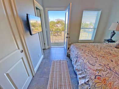 Pensacola Beach Home 936723