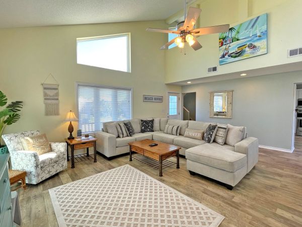 Three Bedroom Pool Home Pensacola Beach