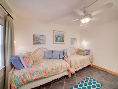 Pensacola Beach Condo 936737