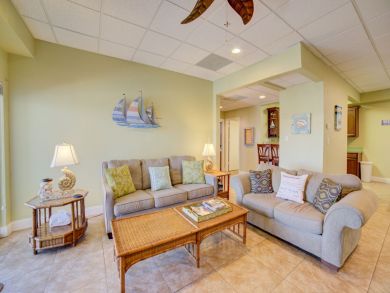 Pensacola Beach Condo 936739