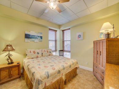 Pensacola Beach Condo 936739