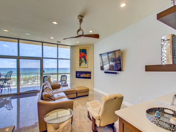Four Bedroom Beachfront Lovely