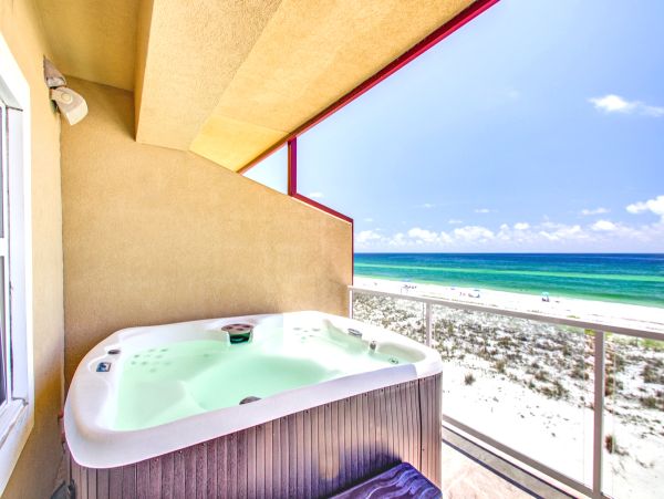 Four Bedroom Beachfront Lovely