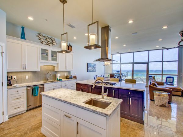 Four Bedroom Beachfront Lovely