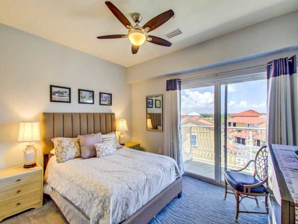 Four Bedroom Beachfront Lovely