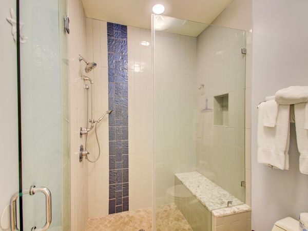 Four Bedroom Beachfront Lovely