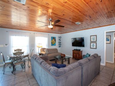 Pensacola Beach Home 936750 Pensacola Beach Home 936750