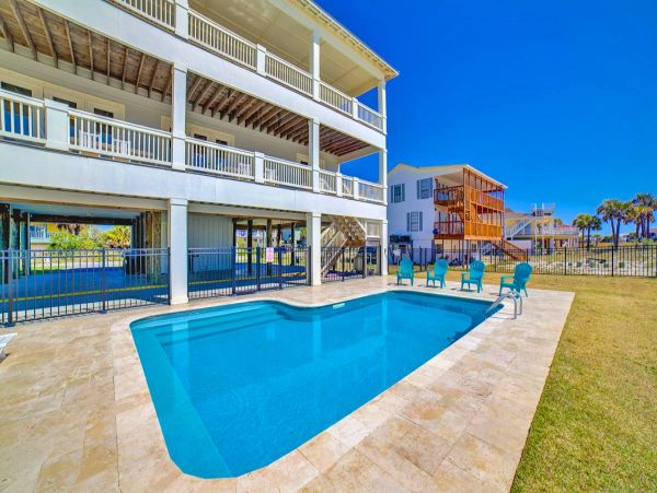 Pensacola Beach Home Steps to the Beach