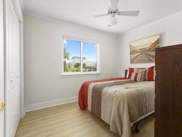 Pensacola Beach Rental Holiday Weeks