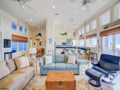 Pensacola Beach Home 936773