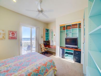 Pensacola Beach Home 936773