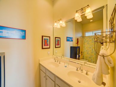Pensacola Beach Home 936773