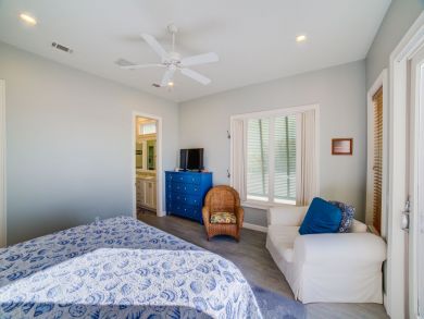 Pensacola Beach Home 936773