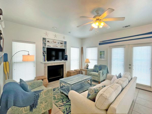 Stunning Vacation Rental with Beach Access- Perfect for Families