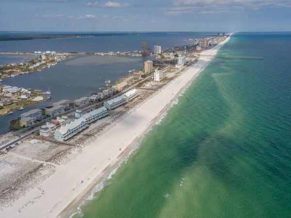 Stunning Vacation Rental with Beach Access- Perfect for Families
