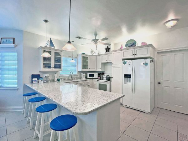Stunning Vacation Rental with Beach Access- Perfect for Families