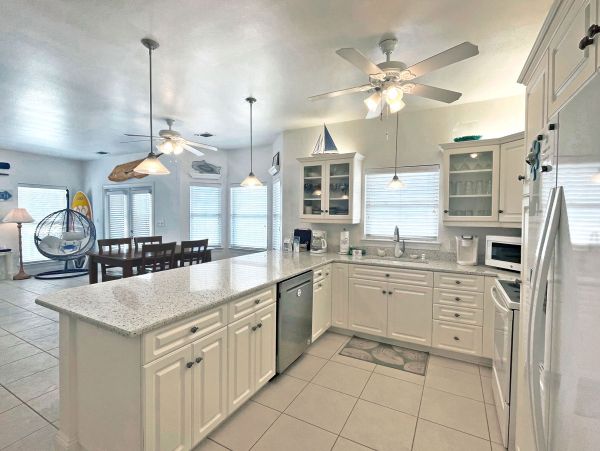 Stunning Vacation Rental with Beach Access- Perfect for Families
