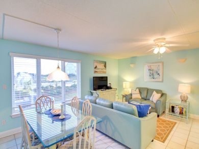 Pensacola Beach Home 936778