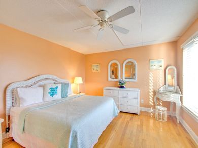 Pensacola Beach Home 936778