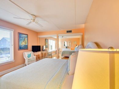 Pensacola Beach Home 936778