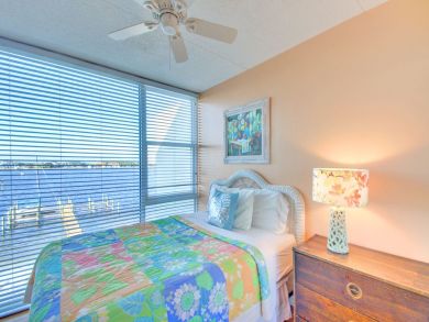 Pensacola Beach Home 936778