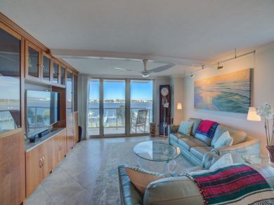 Pensacola Beach Condo 936779